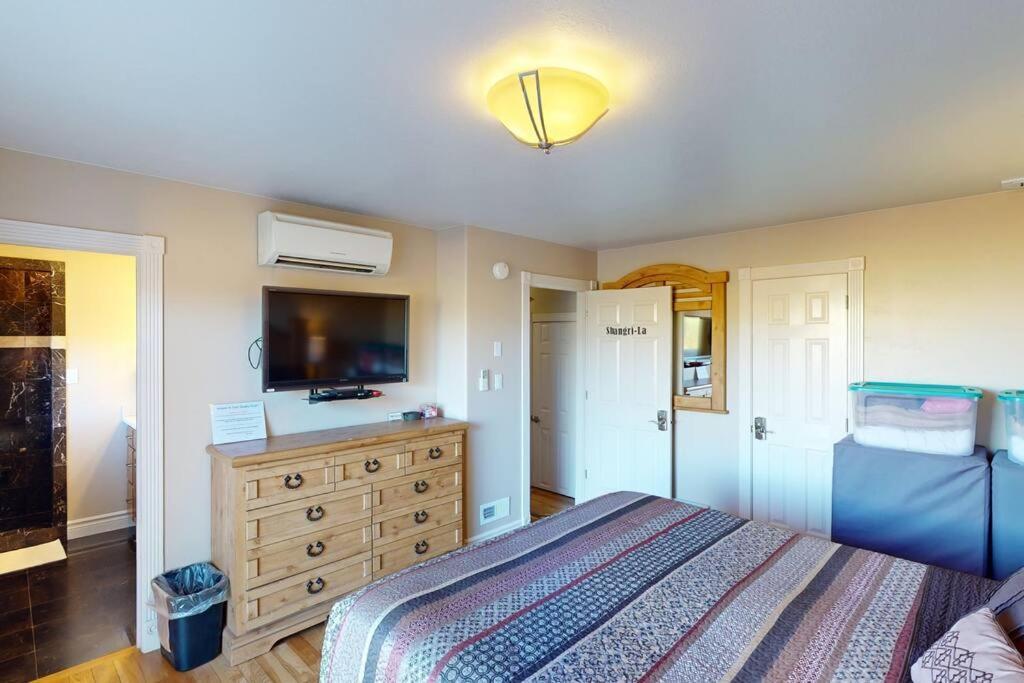 Tacit Shadow Resort Shangri-La King Suite, Gym, Coffee Bar, Hot-Tub, Free Laundry, Food Available Parowan Exteriér fotografie